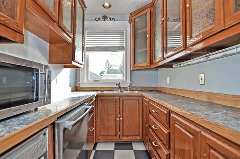 393 Maple St, Warwick, RI 02888 photo 11