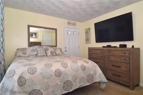 860 Maple Valley Rd, Coventry, RI 02827 photo 18