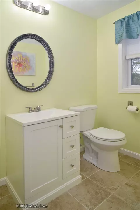 860 Maple Valley Rd, Coventry, RI 02827 photo 17