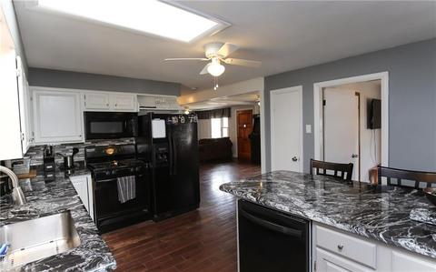 49 Flora Ave, Woonsocket, RI 02895 photo 8