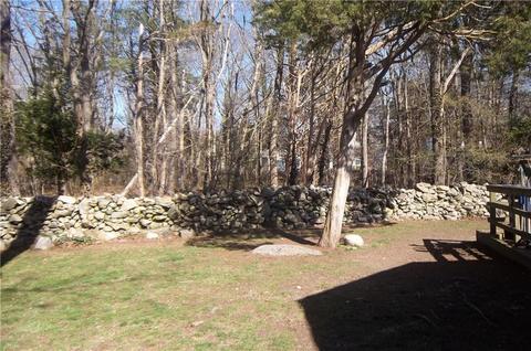 96 Edmond Dr, Warwick, RI 02886 photo 22