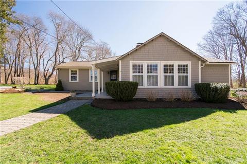 8 Summit Dr, Warren, RI 02885 photo 3
