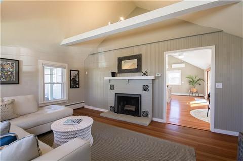 8 Summit Dr, Warren, RI 02885 photo 16