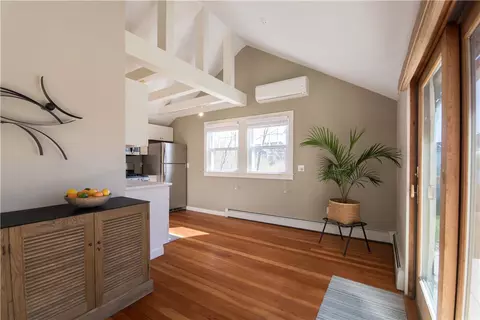 8 Summit Dr, Warren, RI 02885 photo 9