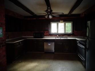175 Log Bridge Rd, Coventry, RI 02816 photo 4