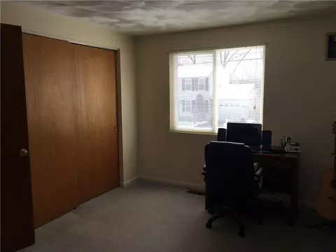 39 Winman Ct, Warwick, RI 02886 photo 10