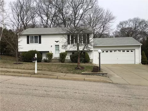 39 Winman Ct, Warwick, RI 02886 photo 1