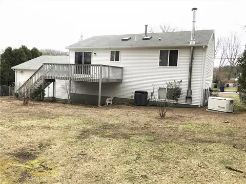 39 Winman Ct, Warwick, RI 02886 photo 17