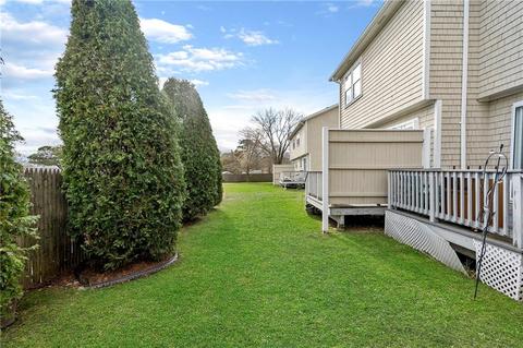 18 Fourth Ave, Warwick, RI 02888 photo 14