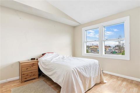 18 Fourth Ave, Warwick, RI 02888 photo 8