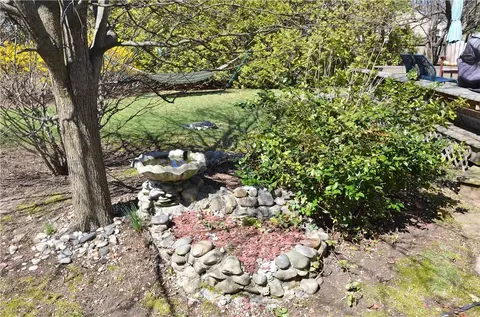 358 Long St, Warwick, RI 02886 photo 30