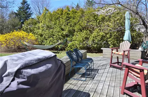 358 Long St, Warwick, RI 02886 photo 28