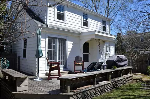 358 Long St, Warwick, RI 02886 photo 27
