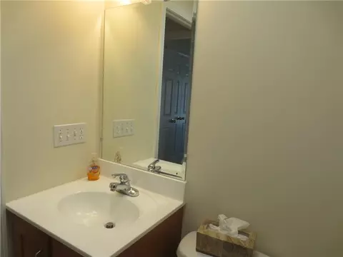 18 Macarthur Rd, Woonsocket, RI 02895 photo 20