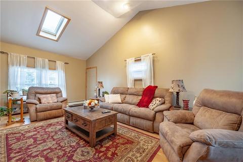 85 Asylum Rd, Warwick, RI 02886 photo 2