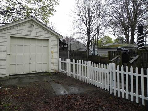 20 Fuller St, Warwick, RI 02889 photo 18