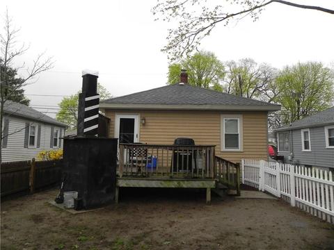20 Fuller St, Warwick, RI 02889 photo 16