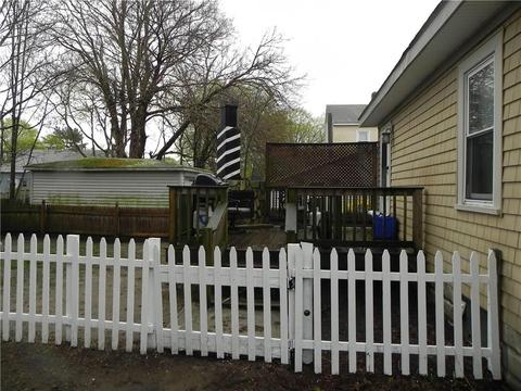 20 Fuller St, Warwick, RI 02889 photo 19