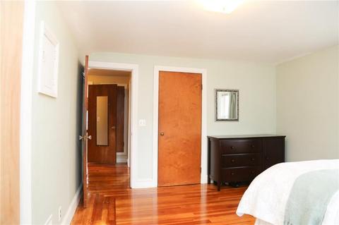 65 Ridgeway Ave, Warwick, RI 02889 photo 28