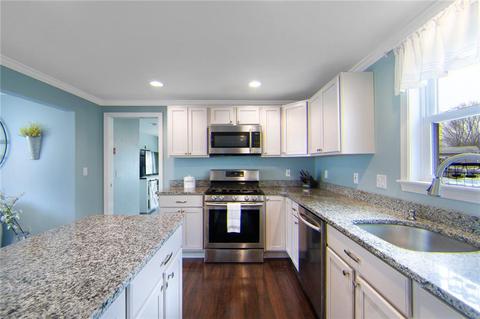 178 Asylum Rd, Warwick, RI 02886 photo 6