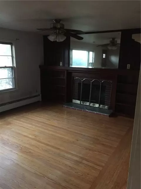 151 Budlong Ave, Warwick, RI 02888 photo 2
