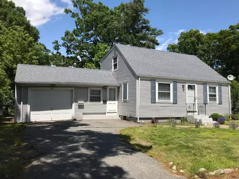 67 Pell Ave, Warwick, RI 02888 photo 1