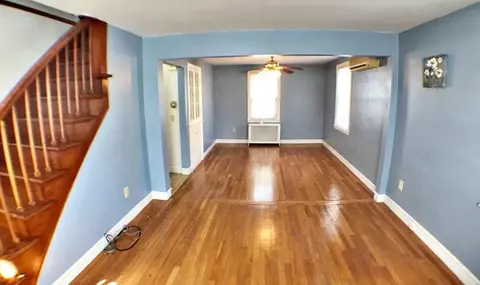 67 Pell Ave, Warwick, RI 02888 photo 2