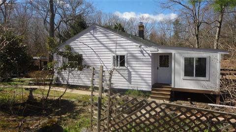 276 Cooper Rd, Glocester, RI 02814 photo 3