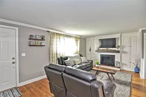 180 Fatima Dr, Warren, RI 02885 photo 17