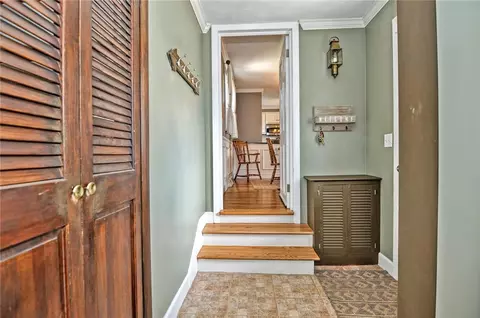 180 Fatima Dr, Warren, RI 02885 photo 24