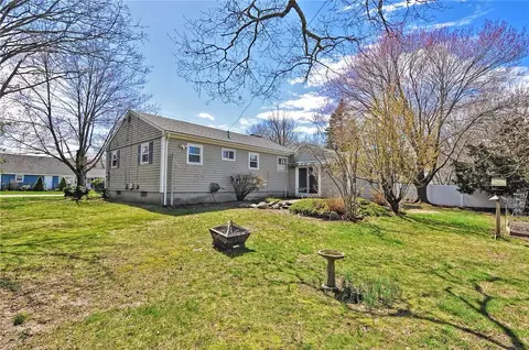 180 Fatima Dr, Warren, RI 02885 photo 35