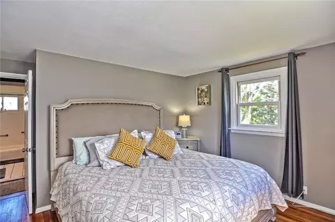 180 Fatima Dr, Warren, RI 02885 photo 28