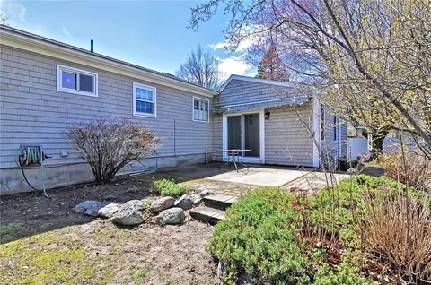 180 Fatima Dr, Warren, RI 02885 photo 33
