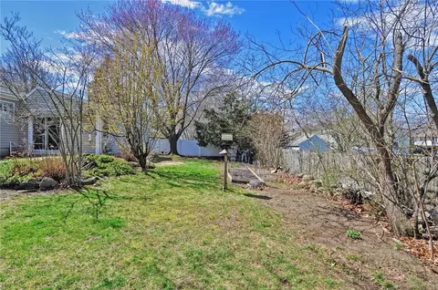 180 Fatima Dr, Warren, RI 02885 photo 36