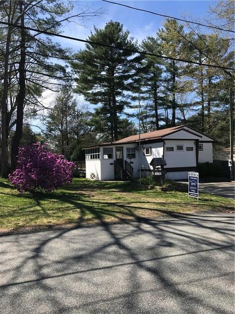 44 Oak Ter, Mapleville, RI 02839 photo 2