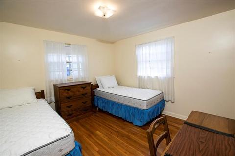 60 Benedict St, East Providence, RI 02915 photo 9