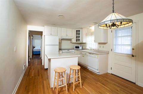 60 Benedict St, East Providence, RI 02915 photo 5