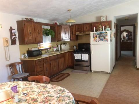 14 Jambray Ave, Warwick, RI 02886 photo 9