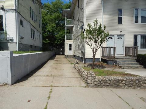 289 Ward St, Woonsocket, RI 02895 photo 2
