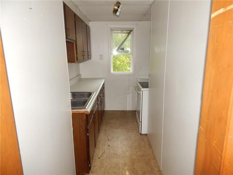 289 Ward St, Woonsocket, RI 02895 photo 8