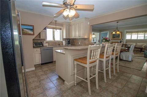 12 Summer St, Westerly, RI 02891 photo 9