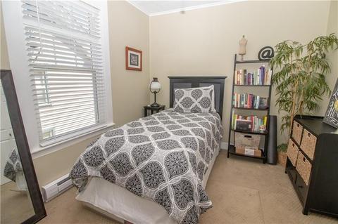 12 Summer St, Westerly, RI 02891 photo 34