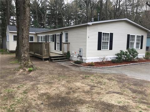 71 Lear Dr, Coventry, RI 02816 photo 2