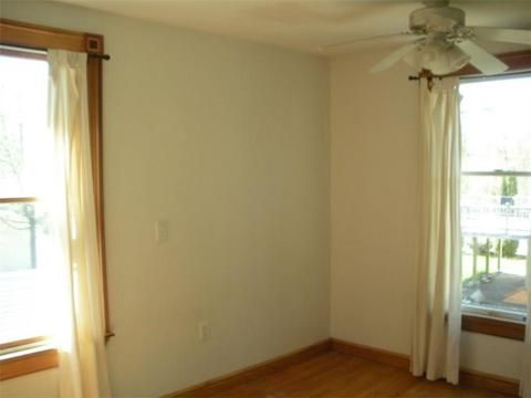 36 Lowe Ave, Warwick, RI 02889 photo 5