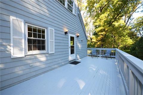 99 Cumberland Rd, Warwick, RI 02886 photo 5