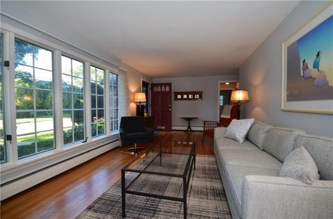 99 Cumberland Rd, Warwick, RI 02886 photo 12