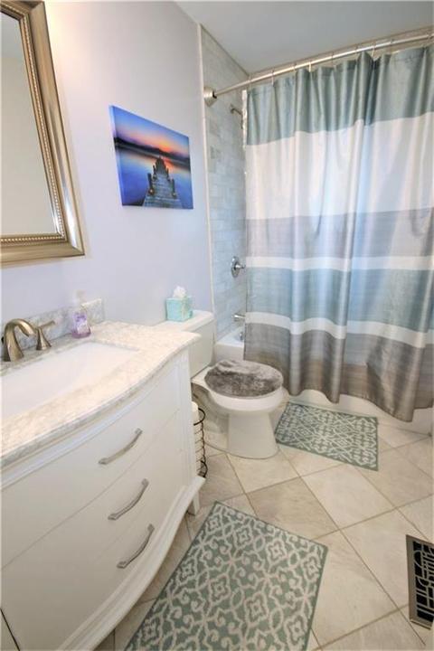 73 Mohawk Trl, Cranston, RI 02921 photo 8
