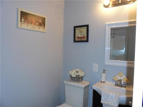 25 King St, Warwick, RI 02886 photo 6