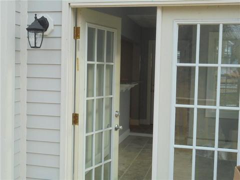 25 King St, Warwick, RI 02886 photo 4