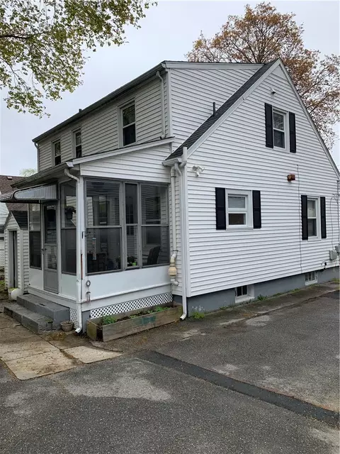800 Cass Ave, Woonsocket, RI 02895 photo 2